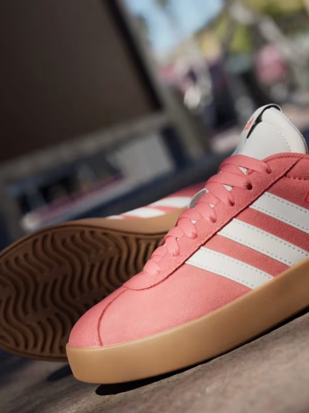 Adidas VL Court 3.0 Preloved Scarlet Coral Suede Gum Sneakers Size 7